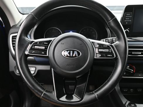 Used 2021 Kia Seltos S image 13