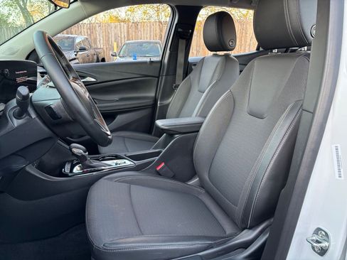 Used 2025 Buick Encore GX Preferred image 21