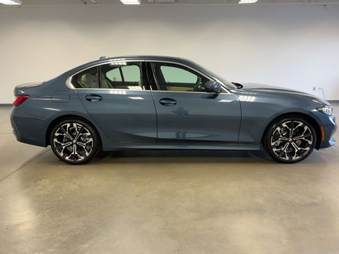 Used 2026 BMW 330i Sedan w/ Convenience Package image 7