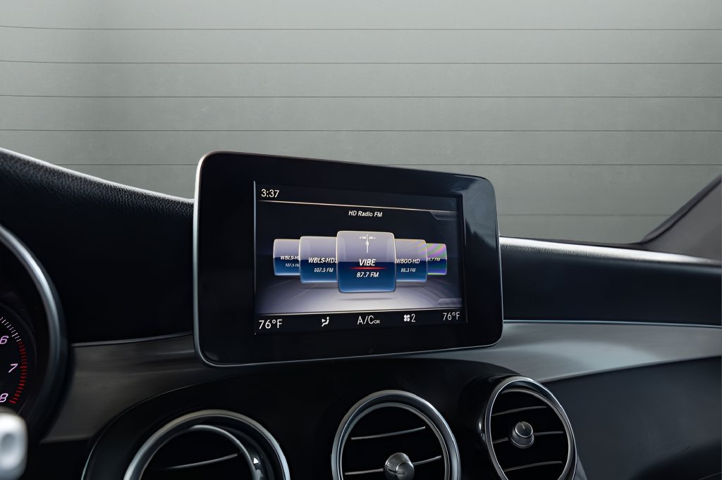 Used 2019 Mercedes-Benz GLC 300 image 19