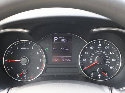 Used 2017 Kia Forte LX image 28