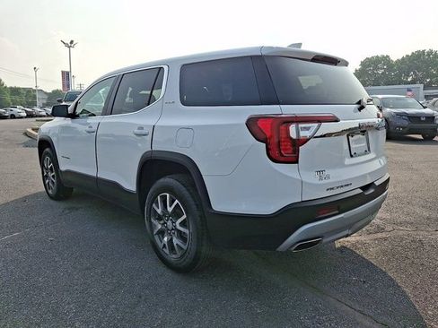 Used 2023 GMC Acadia SLE FWD image 4