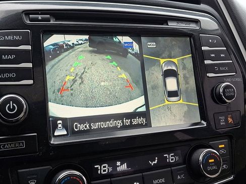 Used 2017 Nissan Maxima Platinum w/ Interior Lighting Package image 20