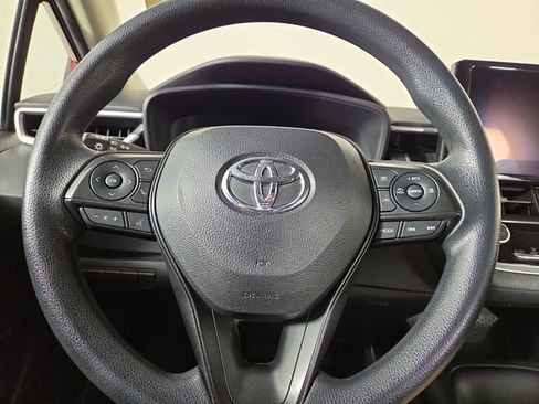 Used 2024 Toyota Corolla LE FWD image 21