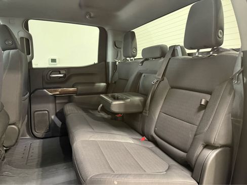 Used 2022 GMC Sierra 1500 Elevation w/ LPO, Elevation Black Package AWD/4WD image 15
