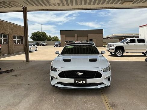Used 2019 Ford Mustang GT Premium w/ Equipment Group 401A RWD image 2