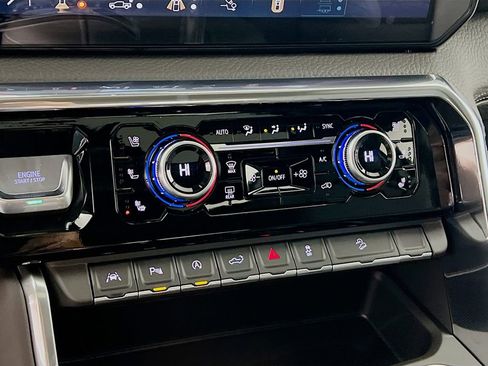 New 2026 GMC Sierra 1500 Denali AWD/4WD image 13