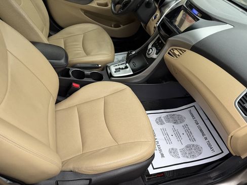 Used 2012 Hyundai Elantra Limited w/ Technology Pkg 5 FWD image 13