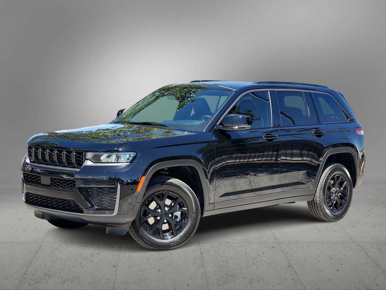 New 2026 Jeep Grand Cherokee Altitude AWD/4WD image 1