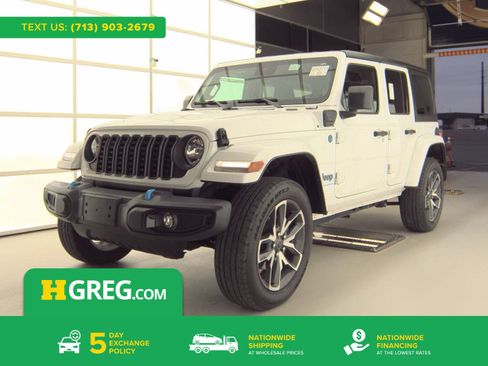 Used 2024 Jeep Wrangler Unlimited AWD/4WD image 1