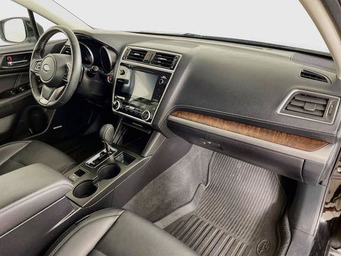 Used 2018 Subaru Outback 2.5i Limited AWD/4WD image 29