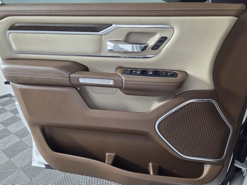 Used 2021 RAM 1500 Laramie RWD image 21