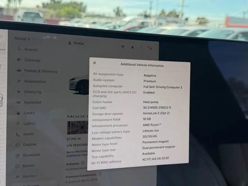 Used 2022 Tesla Model X Plaid image 7