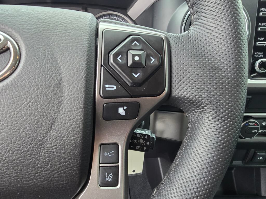 Used 2021 Toyota Tacoma SR5 AWD/4WD image 21
