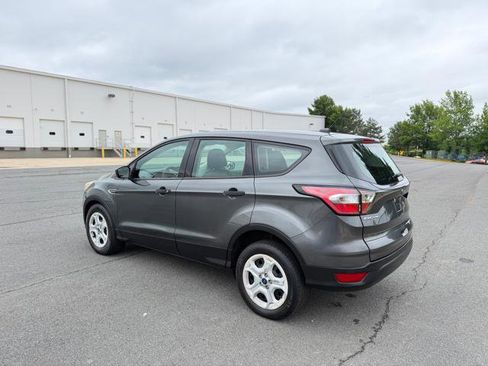 Used 2017 Ford Escape S FWD image 3