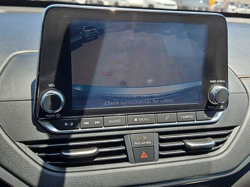 Used 2019 Nissan Altima 2.5 SR FWD image 15