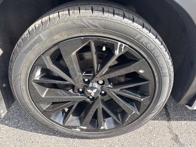 Used 2023 Mitsubishi Outlander SE AWD/4WD image 17