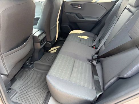 New 2026 Toyota RAV4 SE w/ Convenience Package AWD/4WD image 18