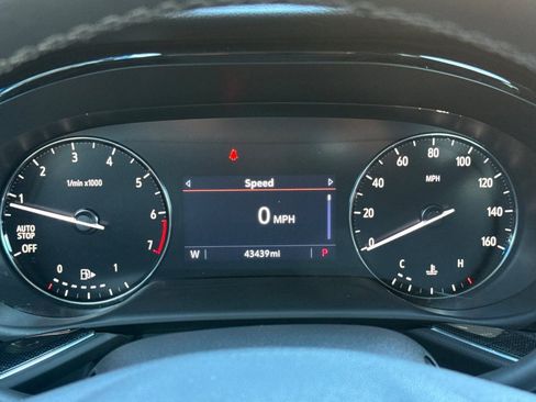 Used 2022 Buick Envision Preferred image 38