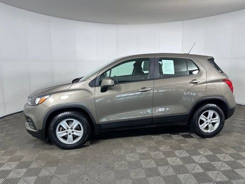 Used 2020 Chevrolet Trax LS image 6