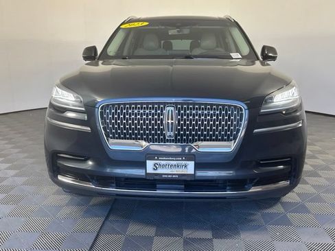Used 2023 Lincoln Aviator Reserve w/ Equipment Group 201A AWD/4WD image 3