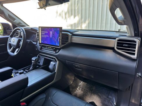 Used 2024 Toyota Sequoia Limited AWD/4WD image 15