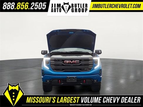 Used 2024 GMC Sierra 1500 AT4 w/ Technology Package image 21