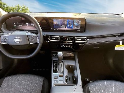 New 2026 Nissan Sentra SV w/ Floor Mat Package FWD image 5