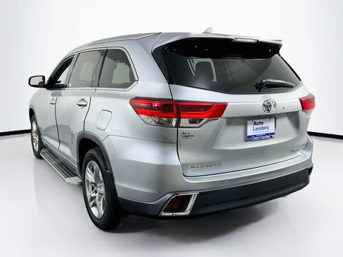 Used 2019 Toyota Highlander Limited AWD/4WD image 7