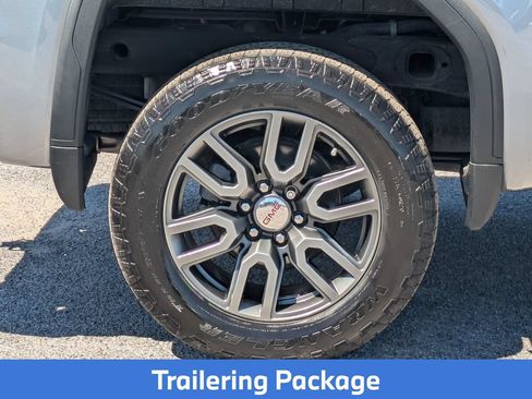 Used 2021 GMC Sierra 1500 AT4 w/ AT4 Value Package AWD/4WD image 12