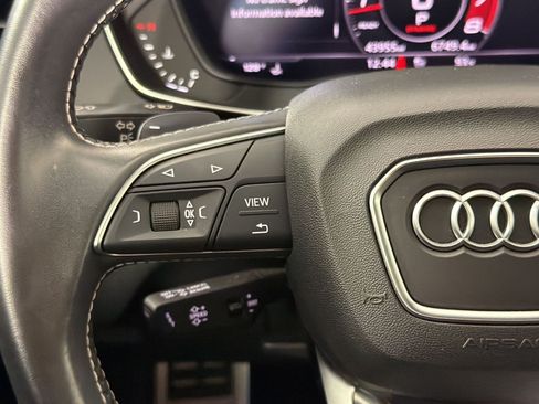 Used 2018 Audi SQ5 Prestige w/ Prestige Package AWD/4WD image 16