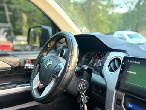 Used 2014 Toyota Tundra Platinum AWD/4WD image 48