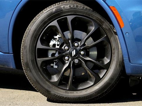 New 2025 Dodge Durango R/T image 2