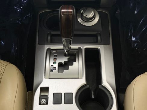 Used 2019 Toyota 4Runner Limited AWD/4WD image 15