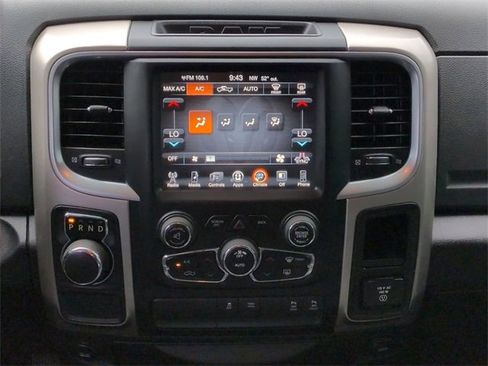 Used 2017 RAM 1500 Big Horn image 18