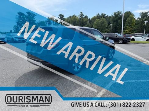 Used 2025 Honda Pilot EX-L image 9