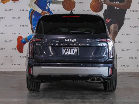 Used 2025 Kia Telluride SX image 25
