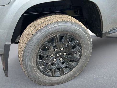 New 2026 Chevrolet Colorado W/T image 10