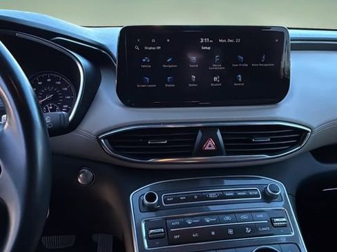 Used 2023 Hyundai Santa Fe SEL image 9