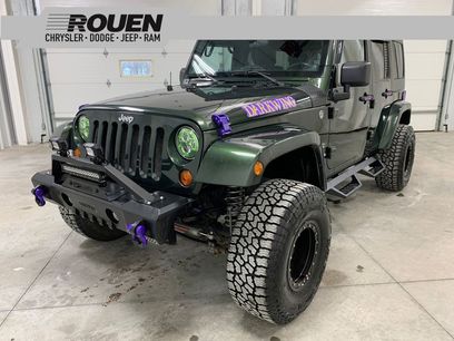 Used 2011 Jeep Wrangler Unlimited Sahara w/ Dual Top Group