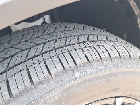 Certified 2026 Nissan Rogue Dark Armor FWD image 29