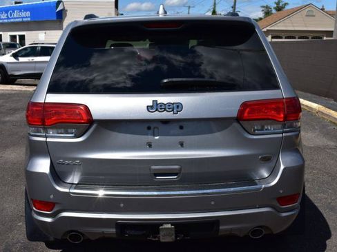 Used 2014 Jeep Grand Cherokee Overland w/ Advanced Technology Group AWD/4WD image 8