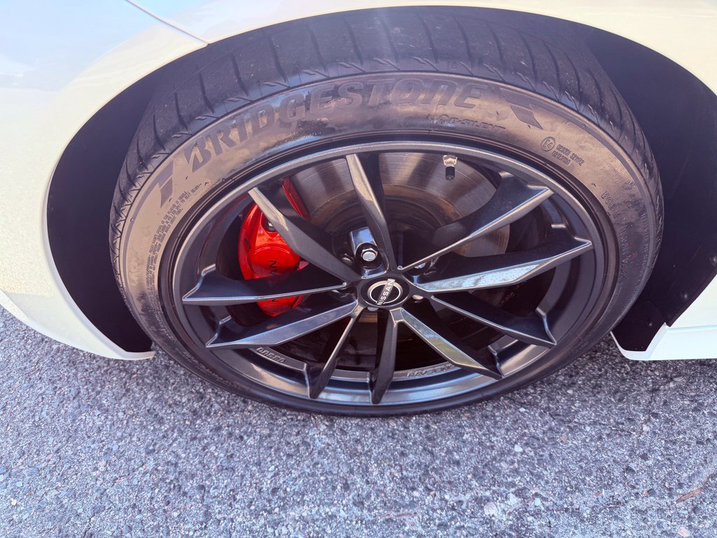 Used 2024 Nissan Z Performance w/ Floor Mat Package RWD image 13