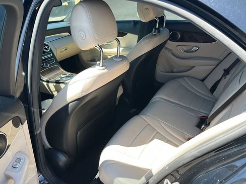 Used 2018 Mercedes-Benz C 300 Sedan image 9