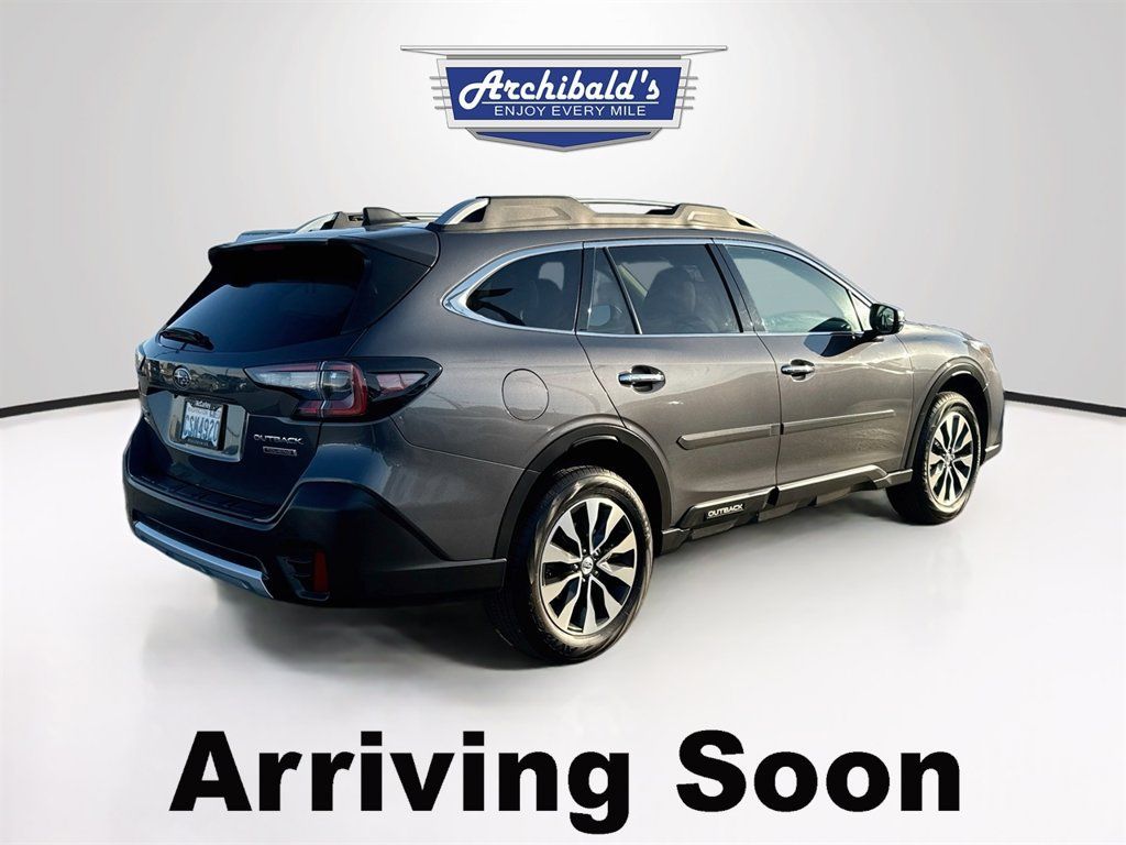 Used 2021 Subaru Outback Touring AWD/4WD image 5