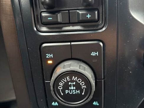 New 2025 Ford F150 King Ranch w/ FX4 Off-Road Package image 32