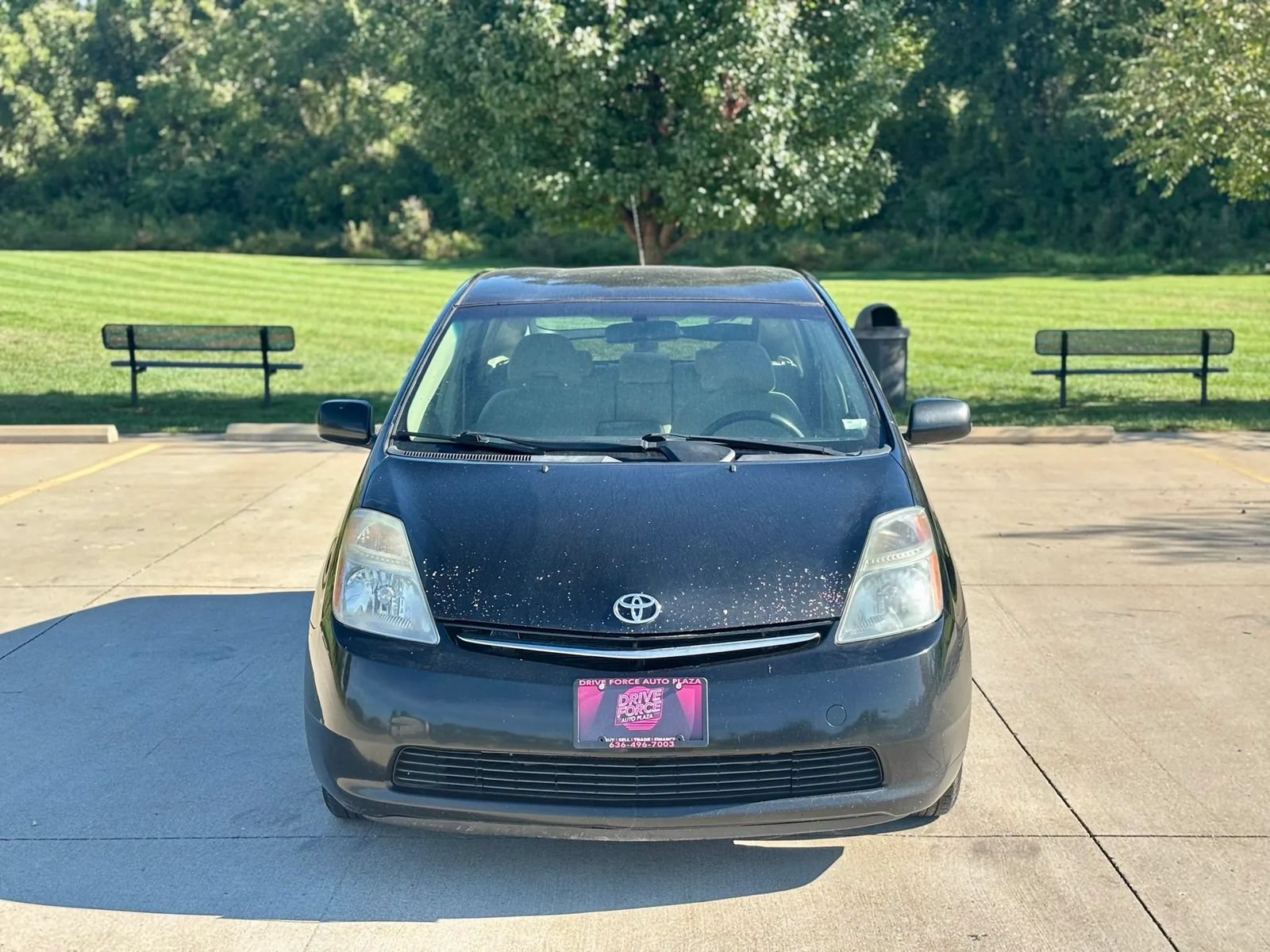 Used 2006 Toyota Prius w/ Pkg 4 FWD image 2