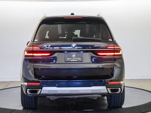 Used 2024 BMW X7 xDrive40i AWD/4WD image 3