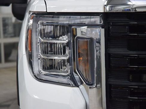 Used 2023 GMC Sierra 2500 Pro w/ Convenience Package AWD/4WD image 6