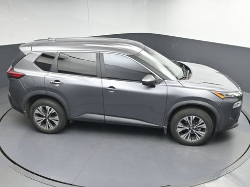 Certified 2023 Nissan Rogue SV FWD image 30